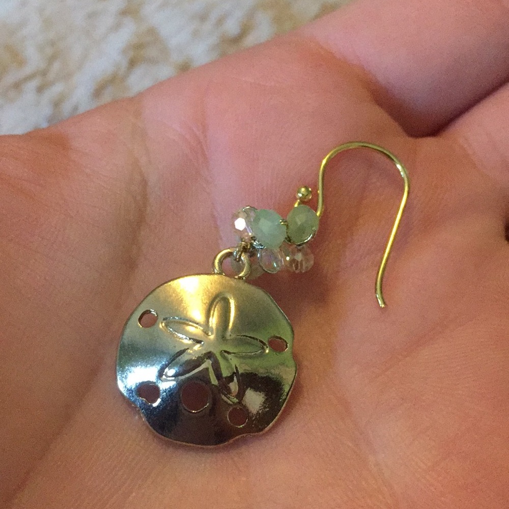 Elly Preston drop dangle sand dollar earrings - Picture 3 of 3